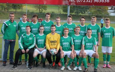 A-Jugend mit neuen Trikots